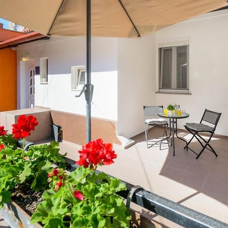 Charming Apartment In Town Center PUY Eksteriør bilde
