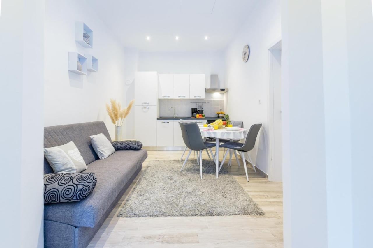 Charming Apartment In Town Center PUY Eksteriør bilde